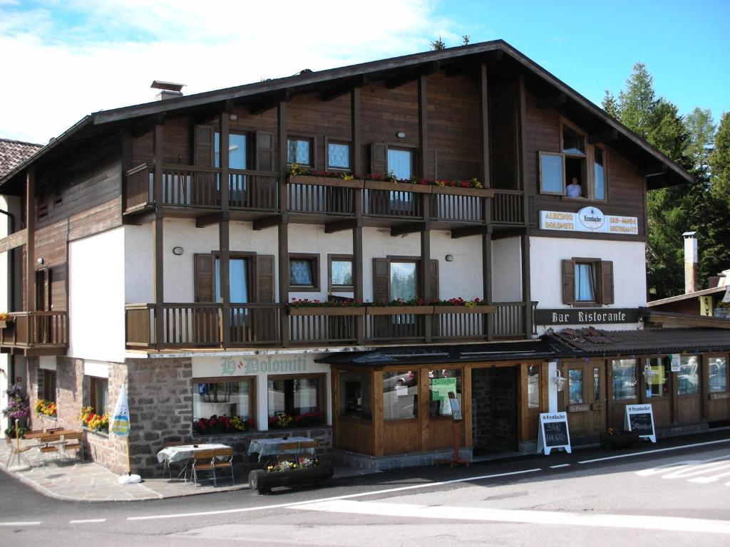 Dolomiti Appart&Rooms Varena Eksteriør billede